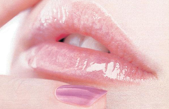 自体脂肪丰唇珠的果能维持多久